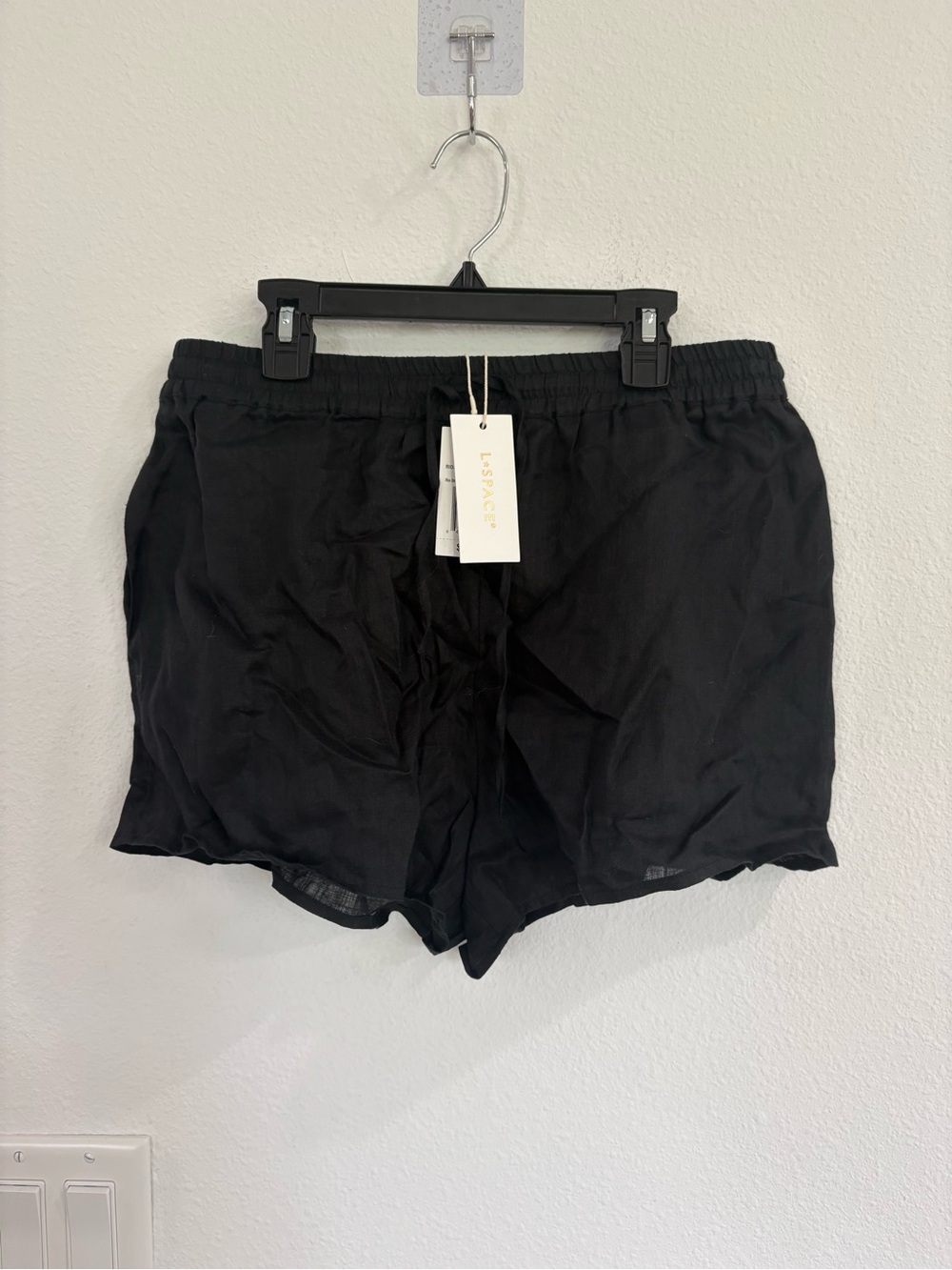 L*Space black lightweight, drawstring shorts